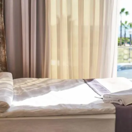 Szálloda Silver Palms 4*